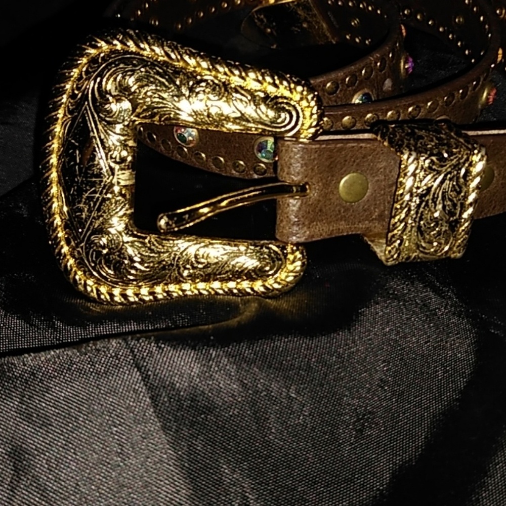 Ladies belt